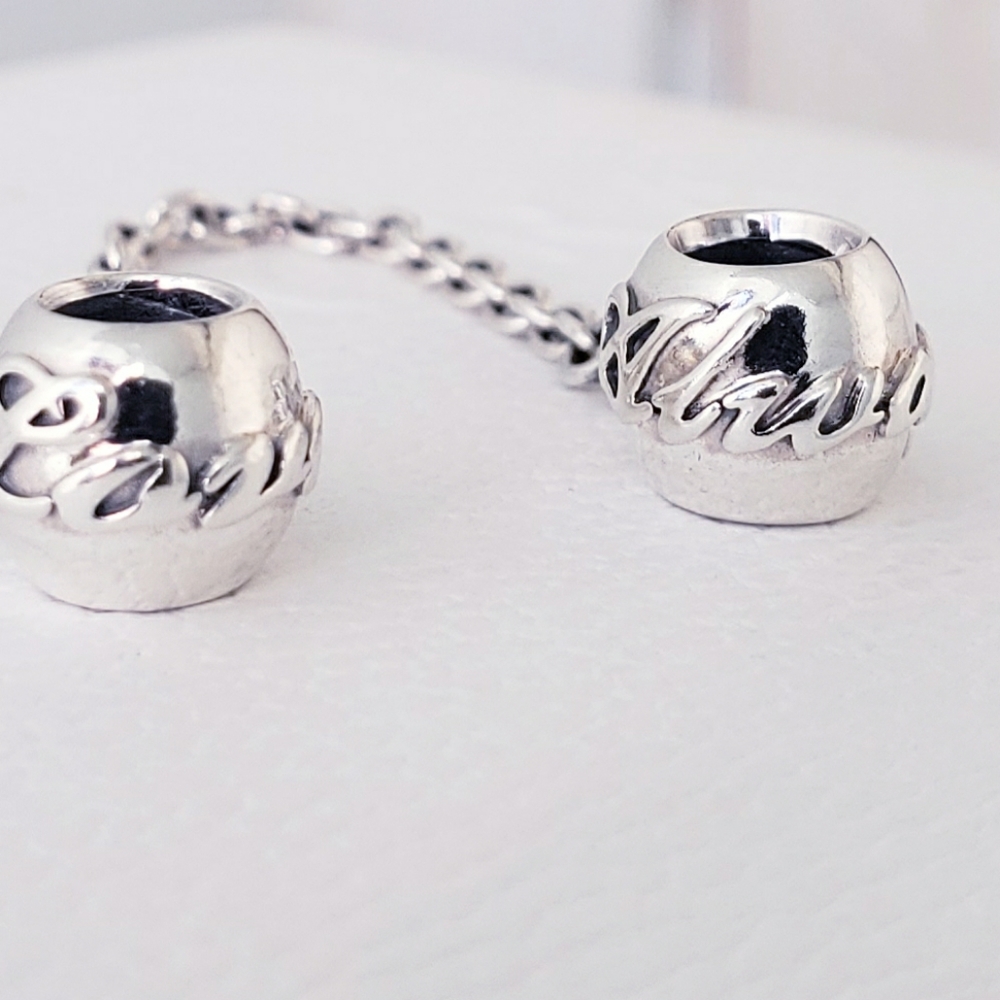 🛡 Authentic Pandora ⭐️RETIRED⭐️ LOVE SAFETY CHAIN
